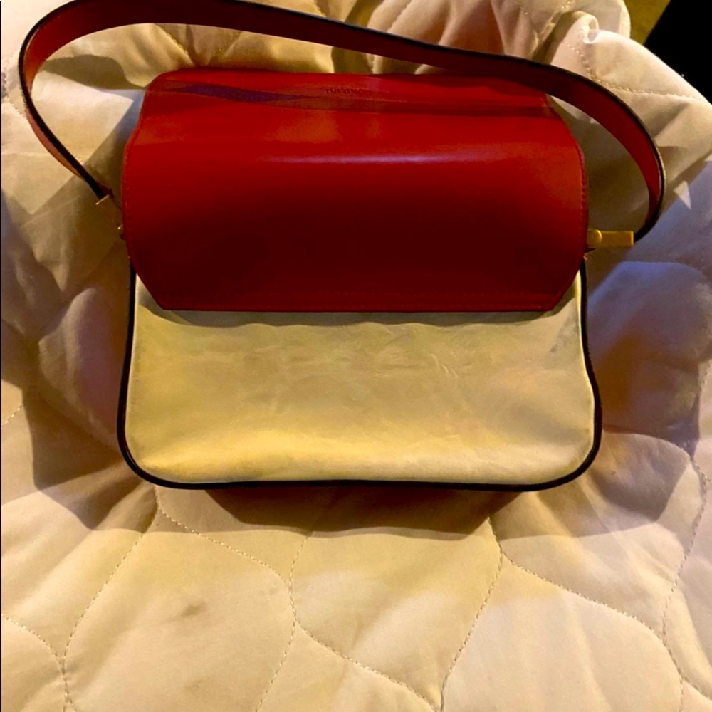 Mondani purse Like New Very nice